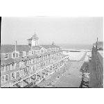 Rockaway Beach: Existing conditions, Hotel Lorraine, 31st Street